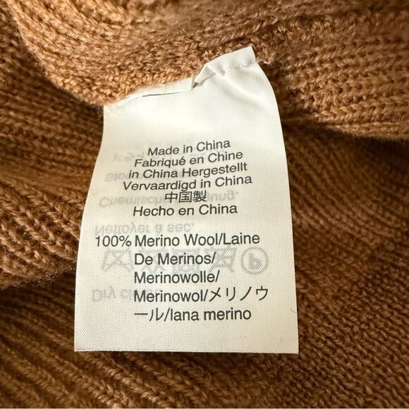 J Crew Destination Sweater Mens Sz M Camel 100% Merino Wool Turtle Neck Soft - Picture 8 of 11